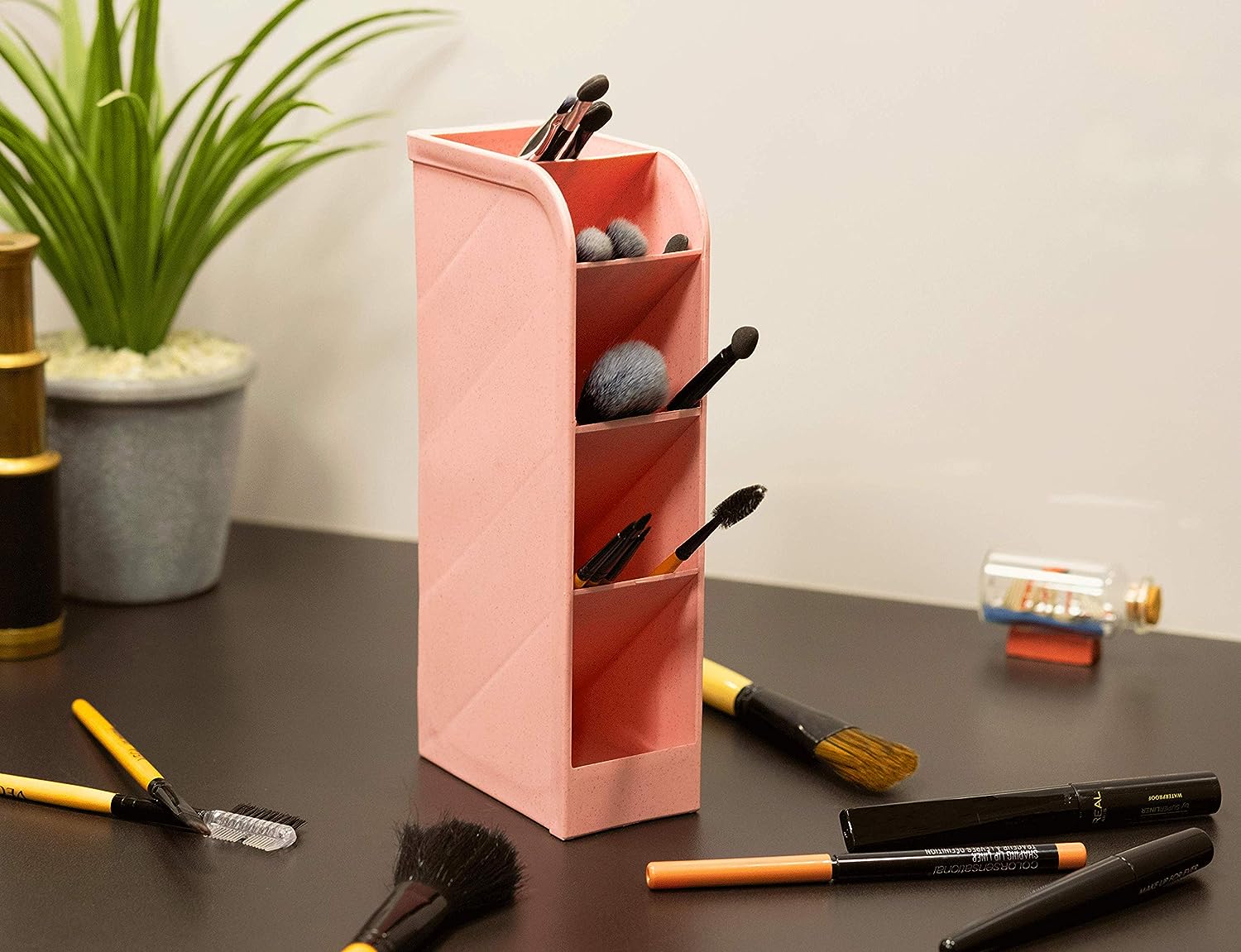 Sturdy & Durable Pen Holder